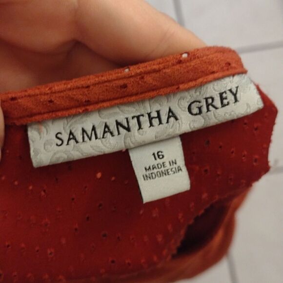 Samantha Grey faux suede perforated jacket with ornate buttons size 16 - Picture 4 of 11